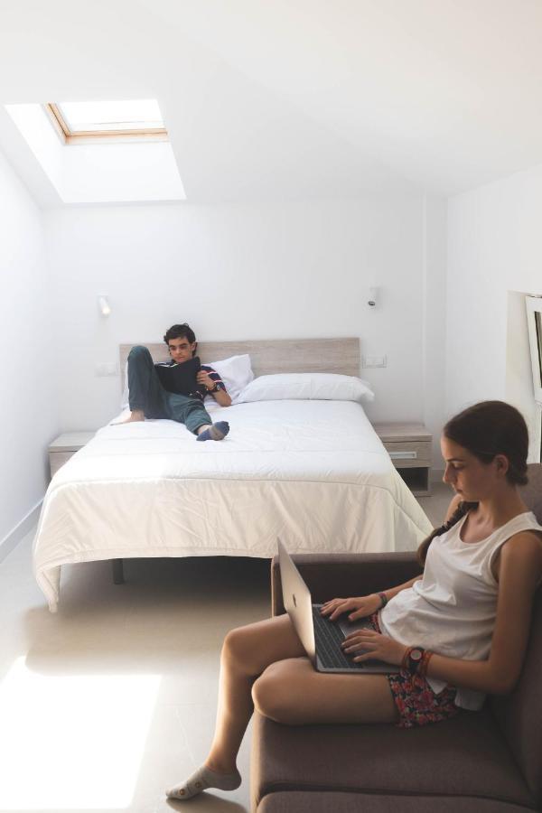 Hostel Villa Miguela Santander Buitenkant foto